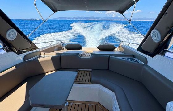 Motorboat Sunseeker 43 thunderhawk 500hp