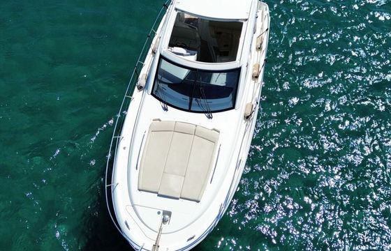 Motorboat Jeanneau Prestige 38 s 32hp