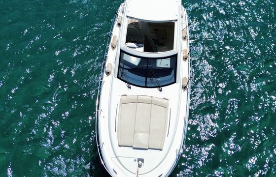 Motorboat Jeanneau Prestige 38 s 32hp