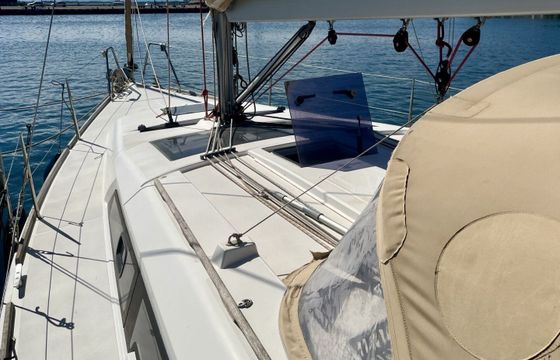 Sailboat Dufour 382 GL 11m