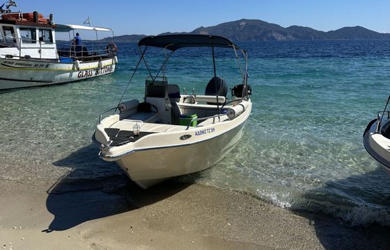 Motorboat protefs Iolkos 100hp
