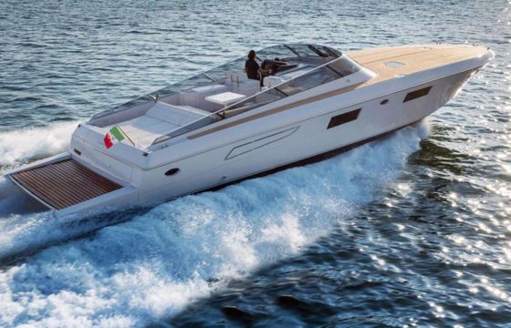 Motorboat Itama 45S 900hp