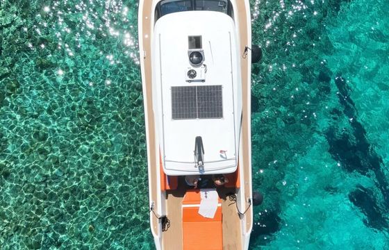 Motorboat Aqua Marine CS 45 600hp