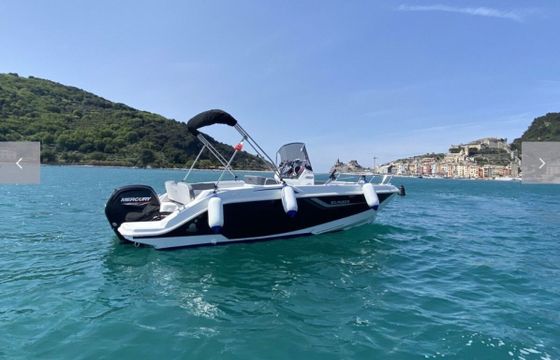 Motorboat Salpa Sunsix 140hp