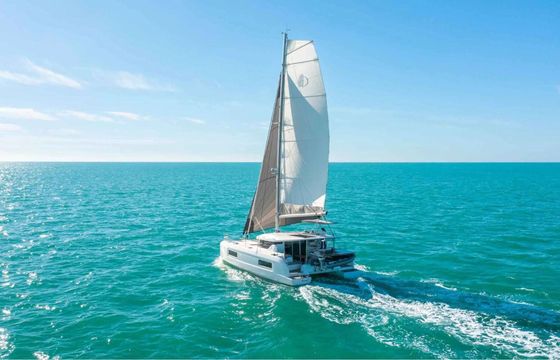 Catamaran Lagoon 38 11m