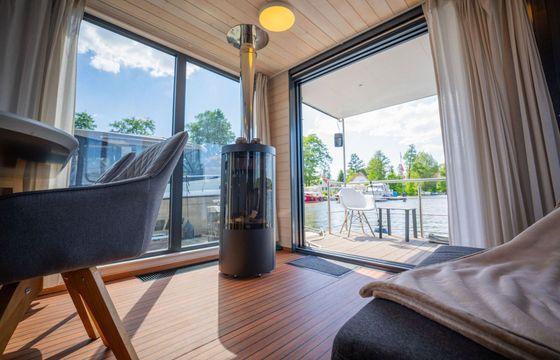 Houseboat WOMA D13