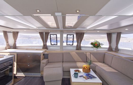 Catamaran Fountaine Pajot Tanna 47 13.98m