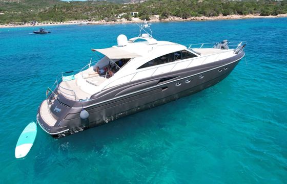 Motor yacht Princess v65 2600hp