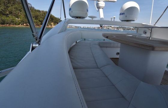 Motor yacht Sunseeker 50 Manhattan 715hp