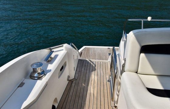Motor yacht Sunseeker 50 Manhattan 715hp