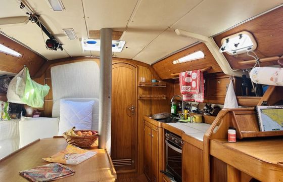 Sailboat Jeanneau Sun Charme 39 12m
