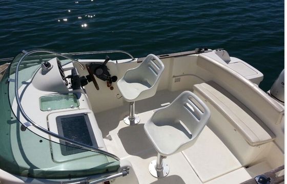 Motorboat Jeanneau Cap camarat 6,25 wa 130hp