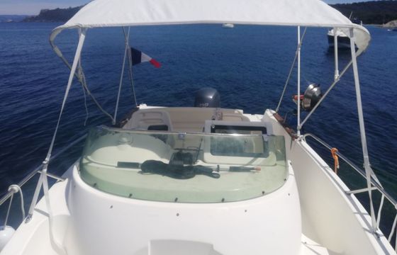 Motorboat Jeanneau Cap camarat 6,25 wa 130hp