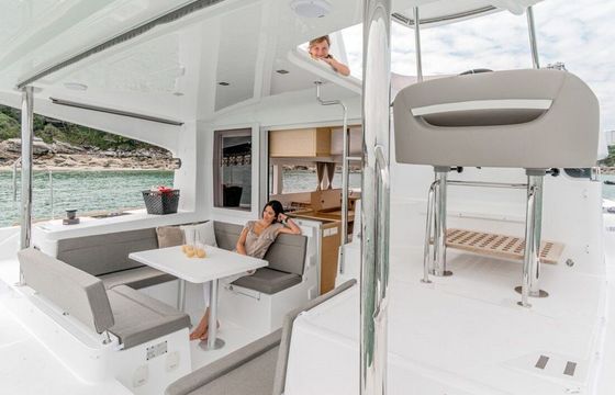 Catamaran Lagoon 40 12m