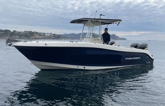 Motorboat Hydra Sports vector 2500cc 400hp
