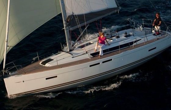 Sailboat JEANNEAU SUN ODYSSEY 409 12.34m