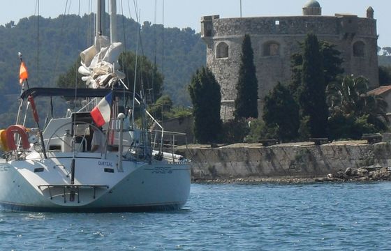 Sailboat BENETEAU FIRST 456 14.2m