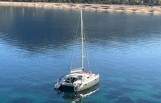 Catamaran Fountaine Pajot Orana 44 14m