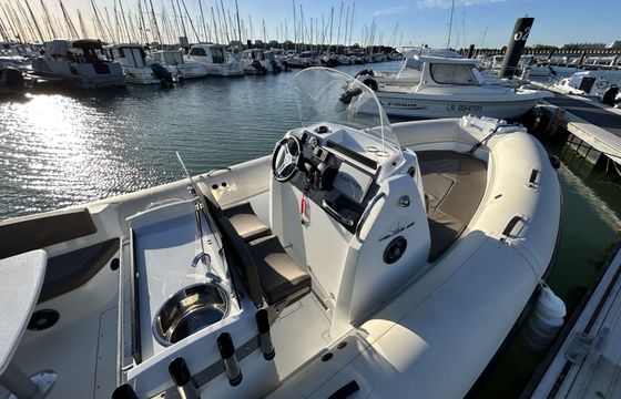 RIB Pro Marine Helios 25 200hp