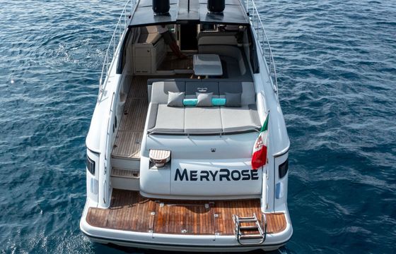 Motorboat PRINCESS V55 800hp