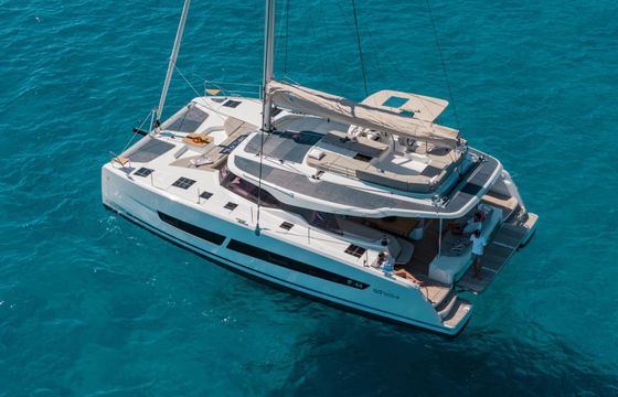 Catamaran Fountaine Pajot FP 44 14m