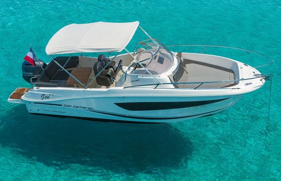Motorboat Jeanneau Cap Camarat 7.5 CC Série 2 300hp