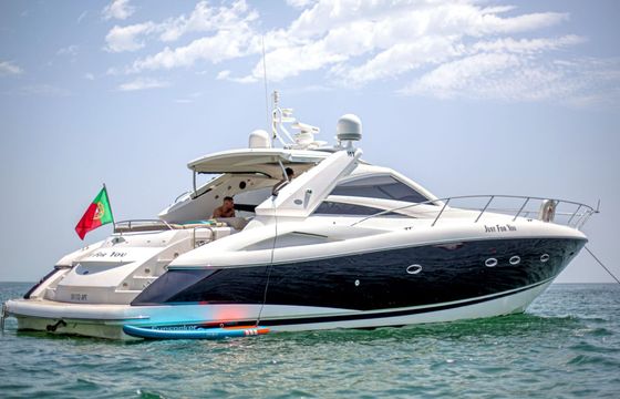 Motorboat Sunseeker Portofino 53 1430hp
