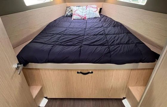 Sailboat Beneteau Oceanis 41.1 13m