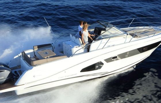 Motorboat JEANNEAU CAP CAMARAT 10.5 WA 600hp