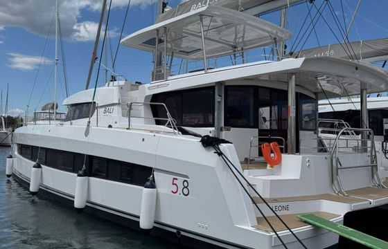 Catamaran Bali - Catana 5.8 17.65m