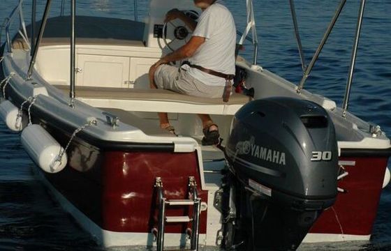 Motorboat Nautica 20HP - Free Fuel 20hp
