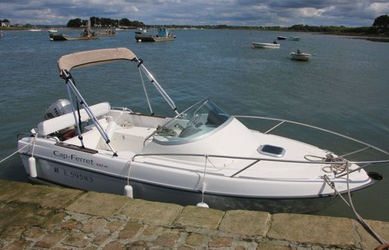 Motorboat B2 Marine Cap Ferret 452 CC 40hp
