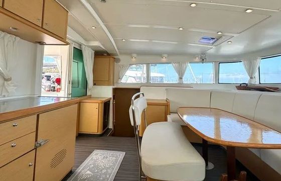 Catamaran Lagoon 440 13.5m