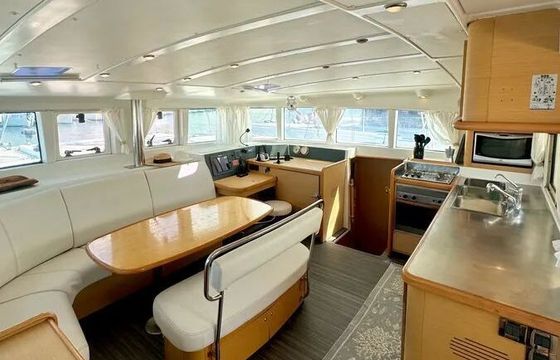 Catamaran Lagoon 440 13.5m