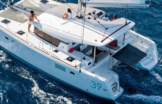 Catamaran Lagoon Lagoon 39 12m