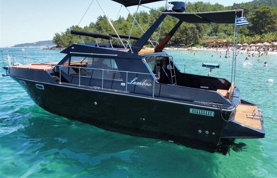 Motorboat Lambro 32 400hp