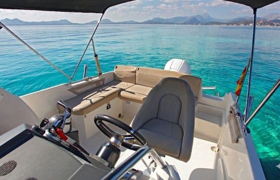 Motorboat AM YACHT AM620 200hp