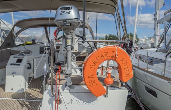 Sailboat Jeanneau Sun Odyssey 490 14.42m