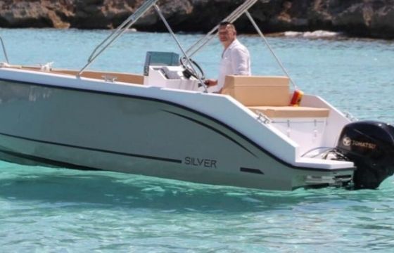 Motorboat SILVER YACHT 555 60hp