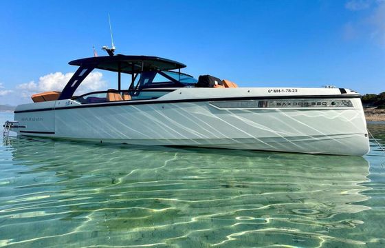 Motorboat saxdor 320 GTO 300hp