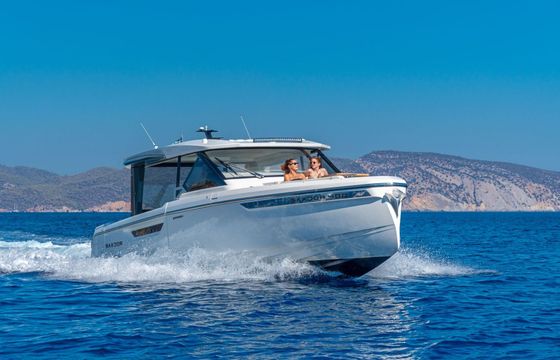 Motorboat Saxdor 400 GTO 800hp