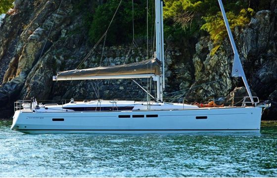 Sailboat JEANNEAU 519 15.75m