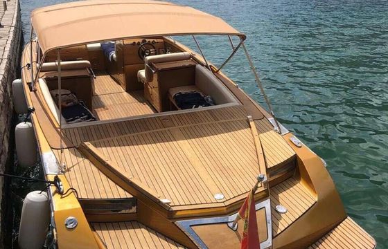 Motorboat Local manufacturer Motorboat 320hp