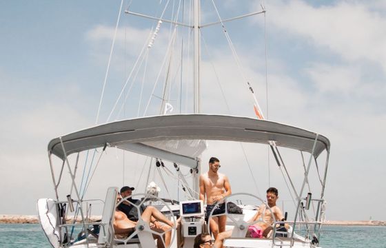 Sailboat Hanse Hanse 388 11.4m