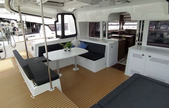 Catamaran Lagoon Lagoon 450 F 13.96m