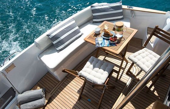 Motorboat Beneteau Antares 36 600hp