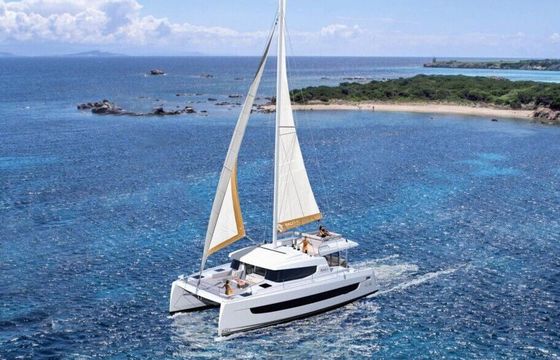 Catamaran Bali 4.4 13m