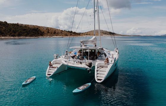 Catamaran Lagoon 570 17.4m