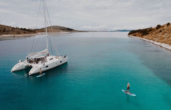 Catamaran Lagoon 570 17.4m