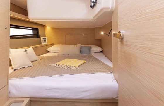 Sailboat Dufour 41 12.75m